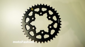 SITTA ZĘBATKA TYŁ YAMAHA R1 Z44 P520 BLK ALU 