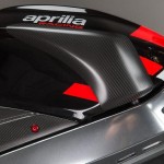 LIGHTECH OSŁONA ZBIORNIKA PALIWA CARBON APRILIA RSV4/TUONO V4 1100 FACTORY 21-24