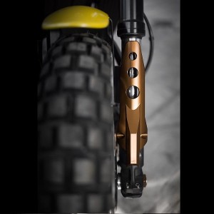 AEM FACTORY OSŁONA PRZEDNIEGO ZAWIESZENIA SCRAMBLER